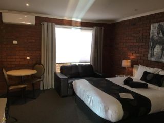 Melton Motor Inn and Apartments Hotel, Melton - 4