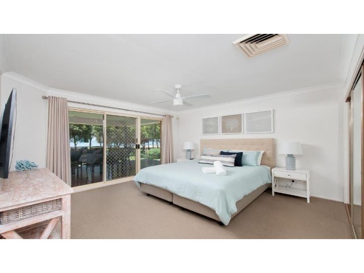 Memories on the Beachfront Guest house, Corlette - imaginea 11