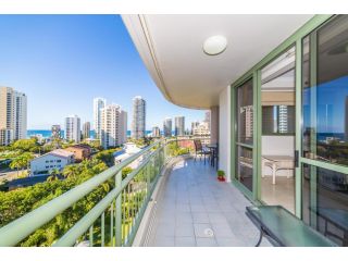 The Meriton Apartments on Main Beach Aparthotel, Gold Coast - 2