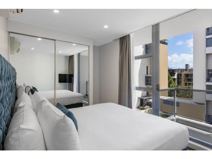 Meriton Suites Waterloo Hotel, Sydney - imaginea 17