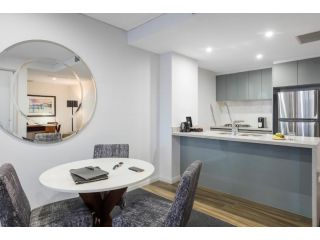 Meriton Suites North Sydney Hotel, Sydney - 1