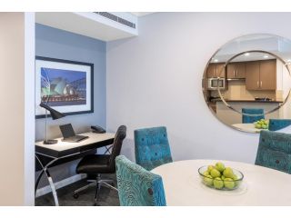 Meriton Suites World Tower, Sydney Aparthotel, Sydney - 3