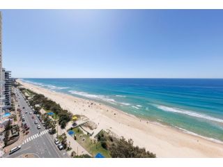 Meriton Suites Surfers Paradise Aparthotel, Gold Coast - 3