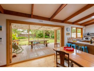 Merricks Surf Cottage Guest house, Victoria - 4