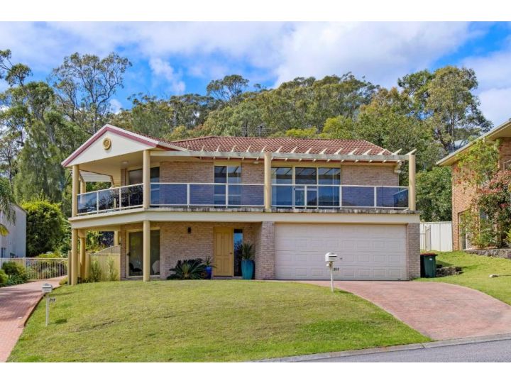 Meters to the Anchorage Port Stephens Guest house, Corlette - imaginea 9