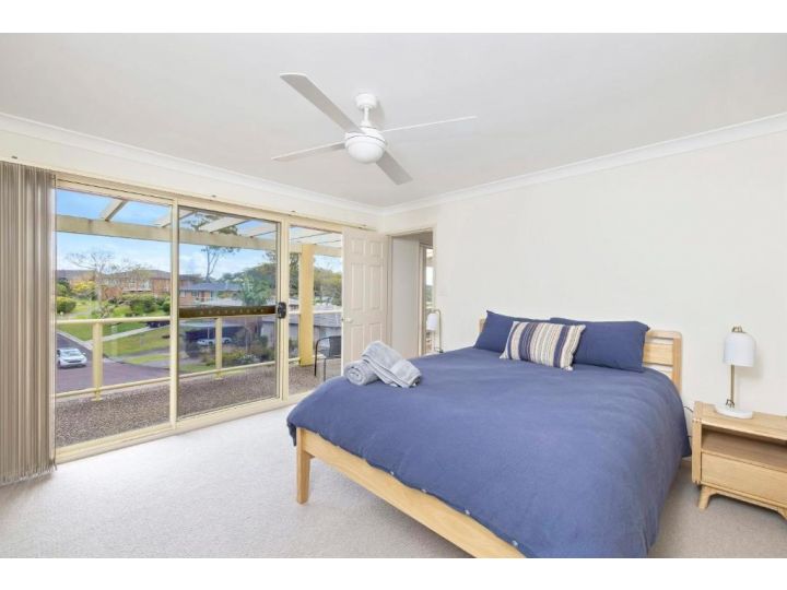 Meters to the Anchorage Port Stephens Guest house, Corlette - imaginea 16