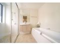 Micado Whitsunday - Luxury Apartment Apartment, Airlie Beach - thumb 6