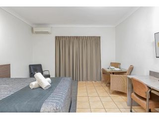 Midlander Motor Inn Hotel, Emerald - 5