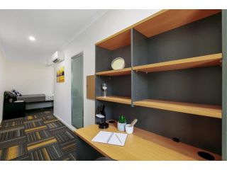 MiHaven Shared Living - Pembroke Gatton St Hostel, Cairns - 1