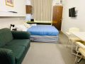 Millers Cottage Motel Hotel, Wangaratta - thumb 12