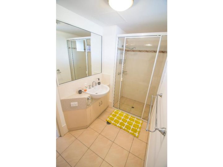 Minnie St 2 Bedroom / 2 Bathroom Apartment Apartment, Cairns - imaginea 6