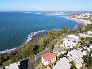 Minya Court 4 12 Esplanade Headland Kings Beach Apartment, Caloundra - 2