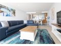 3 Bedroom Ultimate Luxury Waterfront Apartment, Cannonvale - thumb 19