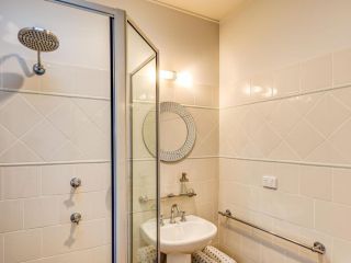 Mirriyindi Unique Berrima escape for 7 in the Southern Highlands 4pm check out Sundays Guest house, Berrima - 4