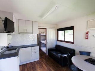 NRMA Bairnsdale Riverside Holiday Park Accomodation, Bairnsdale - 3