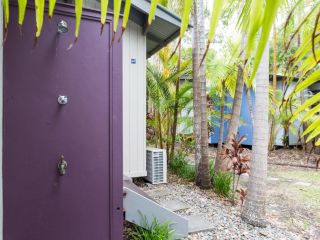 Mobys Resort 48 Guest house, Boomerang Beach - 5