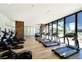 Modern 1-Bed Apartment With Parking, Pool and Gym Apartment, Phillip - thumb 13