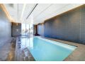 Modern 1-Bed Apartment With Parking, Pool and Gym Apartment, Phillip - thumb 14