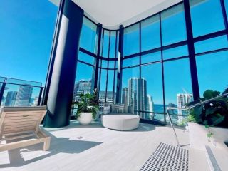New luxury 1 Bedroom Apartment best location Casino residence tower 1 Apartment, Gold Coast - 1