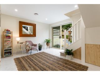 Modern 2-Bed Villa Steps to Leura Mall Guest house, Leura - 4