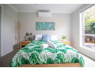 Modern 2 BR Unit Close to Uni and CBD-by Homestayz Guest house, Queensland - 4