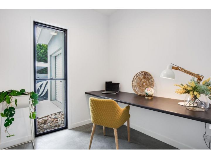 Elegant Modern Concrete 4 BR Family Beach Home Guest house, Australia - imaginea 8