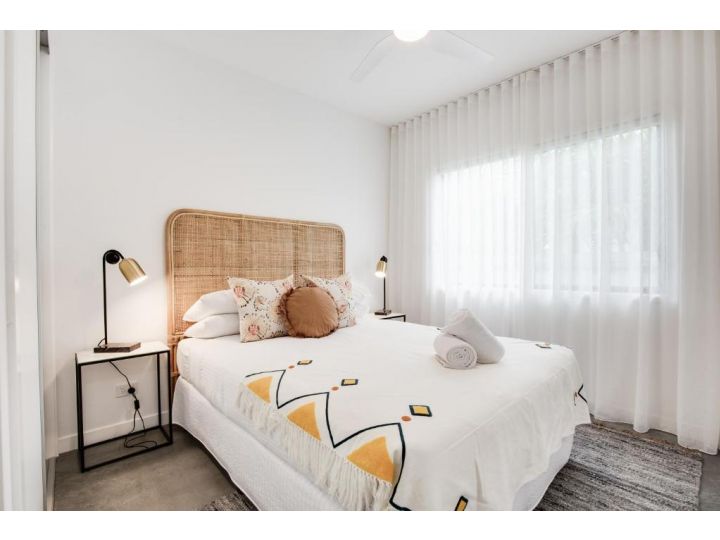 Elegant Modern Concrete 4 BR Family Beach Home Guest house, Australia - imaginea 9