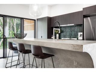 Elegant Modern Concrete 4 BR Family Beach Home Guest house, Australia - 3