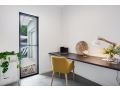 Elegant Modern Concrete 4 BR Family Beach Home Guest house, Australia - thumb 8