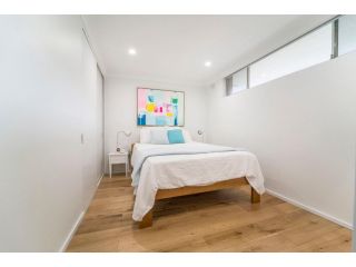 Modern and Stylish One Bedroom Apartment with City View Apartment, Sydney - 4