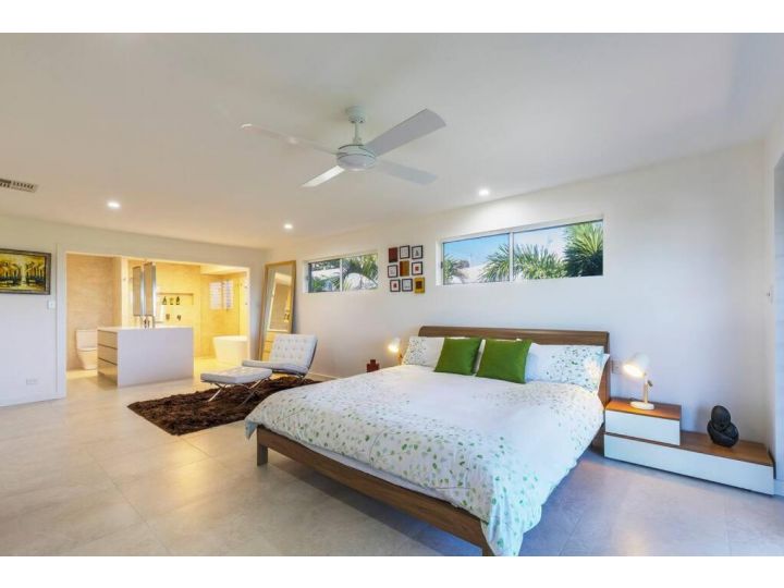 Modern Contemporary living in the heart of Noosa Guest house, Noosa Heads - imaginea 15