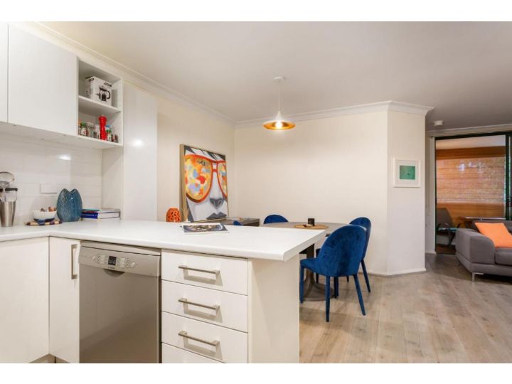 Modern, Executive Apartment near Newtown Apartment, Sydney - imaginea 1