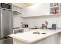 Modern, Executive Apartment near Newtown Apartment, Sydney - thumb 9