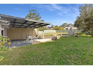 Modern Family Holiday Home Overlooking Jervis Bay Guest house, Vincentia - 3
