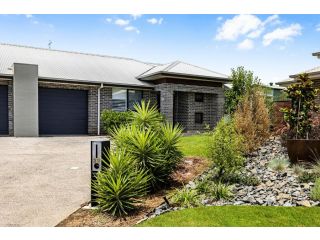 Modern Mudgee Getaway with Entertaining Patio Guest house, Mudgee - 5