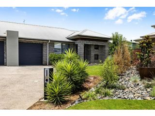 Modern Mudgee Getaway with Entertaining Patio Guest house, Mudgee - 5