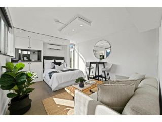 Modern Potts Point Studio Apartment, Sydney - 4