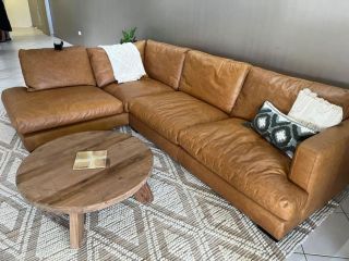 Modern quality unit with resort style pool Apartment, Townsville - 2