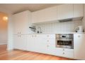 Modern self contained unit with stunning 180 degree views! Parking and WiFi Apartment, Kings Park - thumb 6
