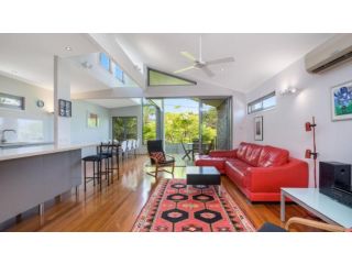 Moffat Retreat, Moffat Beach Guest house, Caloundra - 4