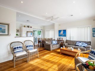 Mon Reve 4A Tallean Road - three bedroom property with air conditioning Guest house, Nelson Bay - 4