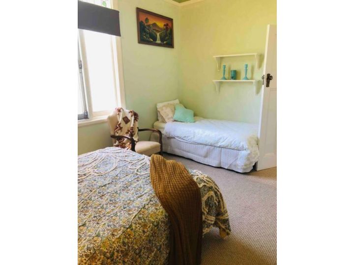 Montreux on HighCountry feel just minutes from CBD Guest house, Australia - imaginea 9