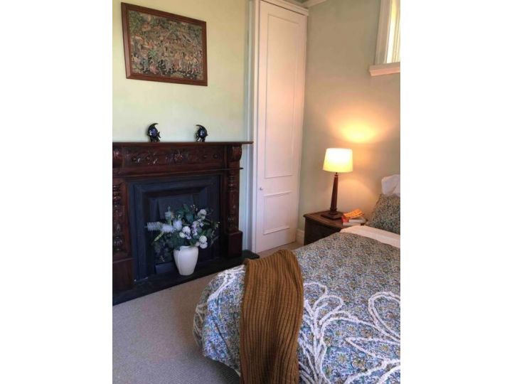 Montreux on HighCountry feel just minutes from CBD Guest house, Australia - imaginea 20