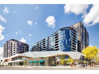 Moody Moon Apartment @ Sky Garden - Glen Waverley Apartment, Glen Waverley - 2