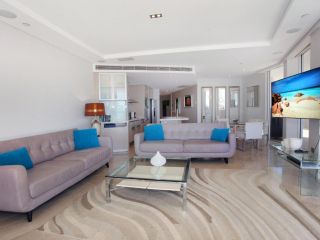 Oceans 201 by G1 Holidays Apartment, Mooloolaba - 3