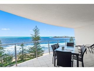 Sirocco 906 by G1 Holidays - Two Bedroom Beachfront Apartment in Sirocco Resort Apartment, Mooloolaba - 2