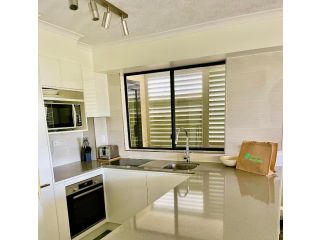 Mooloomba Two Apartment, Point Lookout - 5