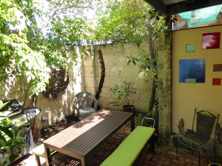 Morgano&#x27;s Fish Guest house, Fremantle - imaginea 2