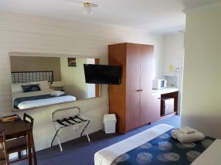 Motel Traralgon Hotel, Traralgon - 1