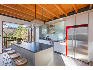 Mountain Nest / LEURA Guest house, Leura - 4